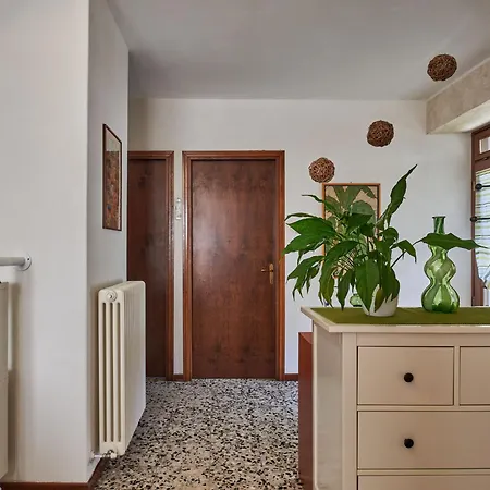 Dom wakacyjny Al Lago-3 By Interhome